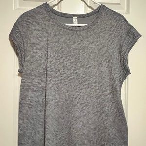Lululemon top